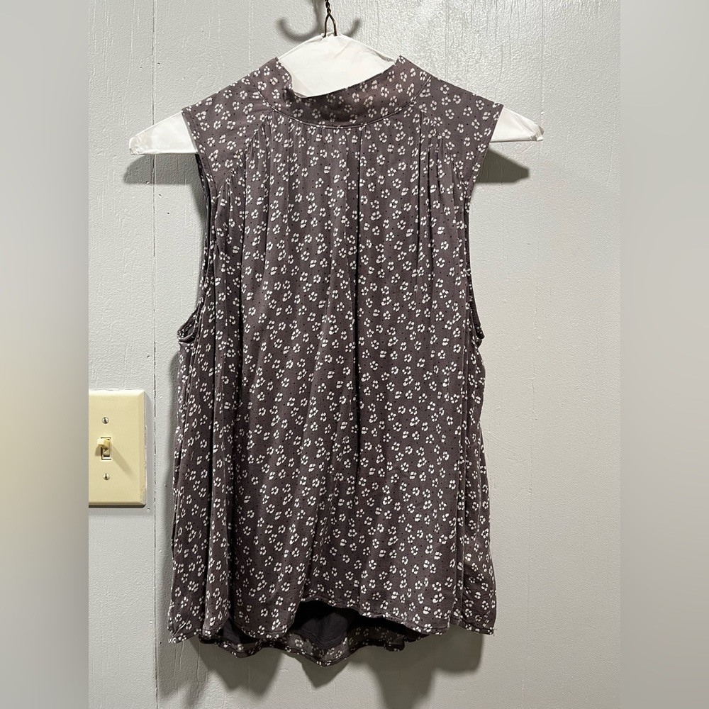 Anthropologie Cloth & Stone
